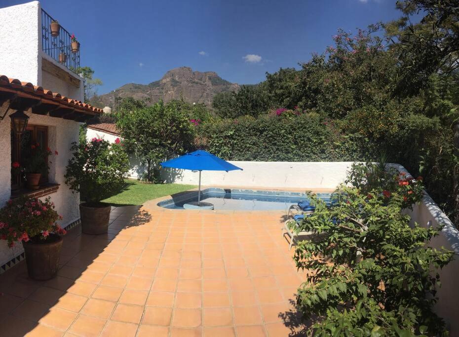 Acogedora Villa Con Alberca Climatizada En El Centro De Tepoztlán Exterior foto