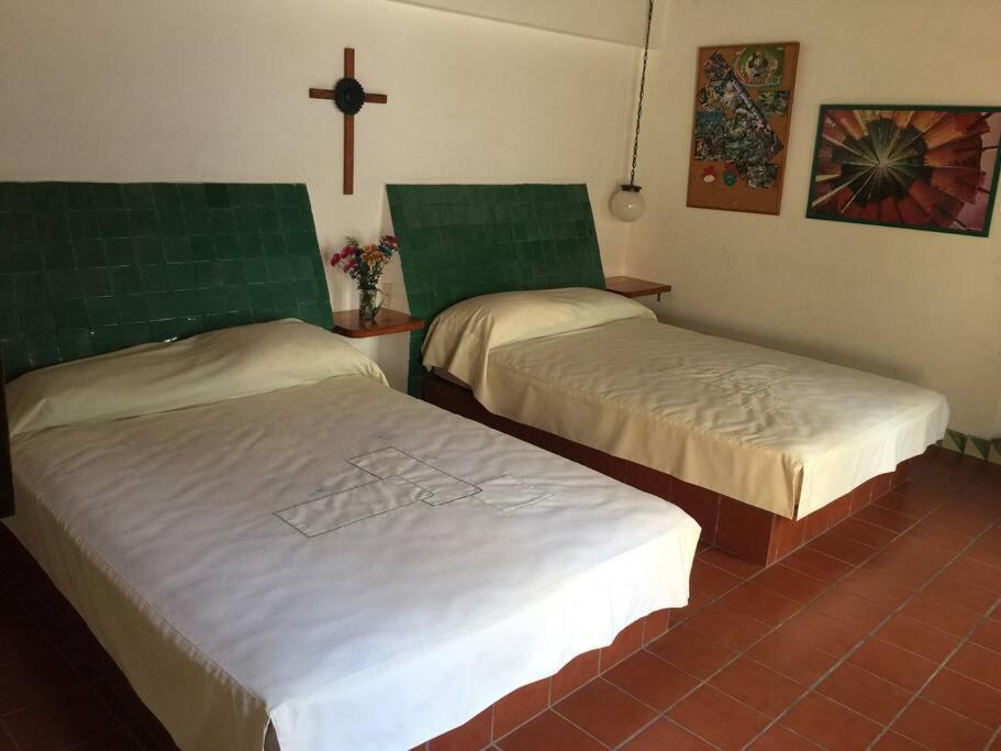 Acogedora Villa Con Alberca Climatizada En El Centro De Tepoztlán Exterior foto